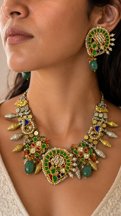 SILVER DUAL TONE POLISH RED, GREEN STONE NECKLACE SET