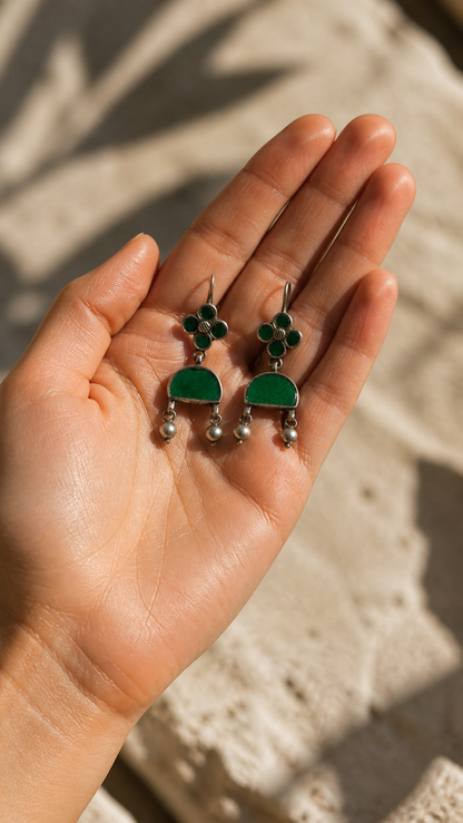 SILVER GLASS EARRING