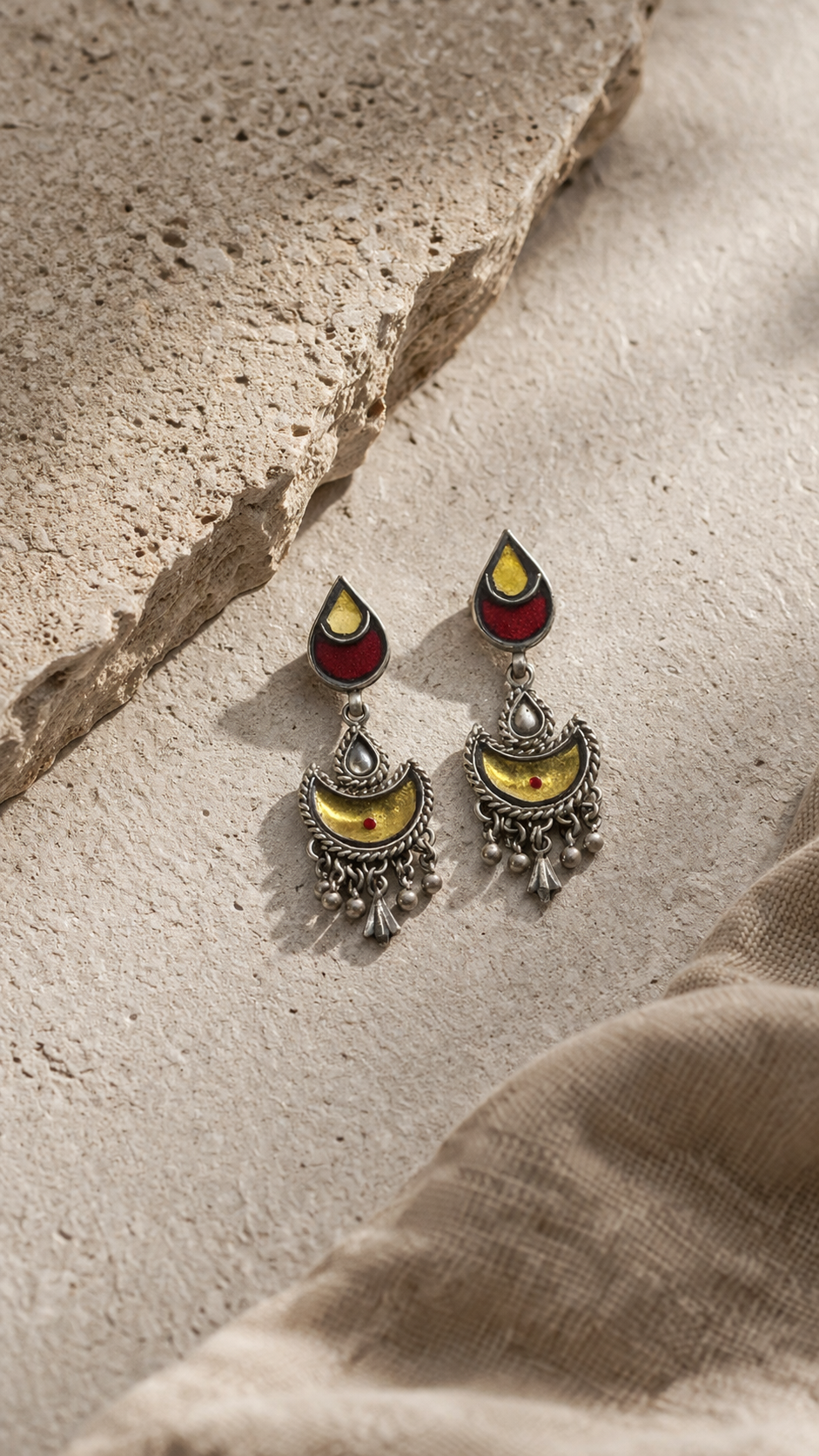 SILVER GLASS GOLDEN RED EARRINGS