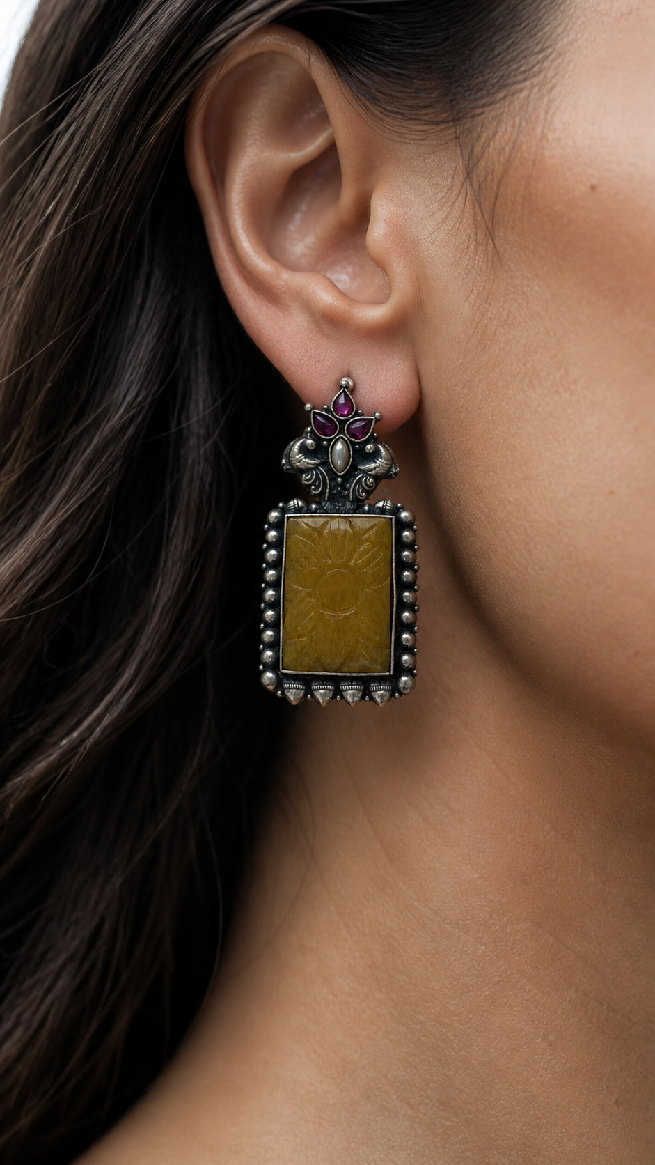 SILVER OXIDISED STONE EARRINGS