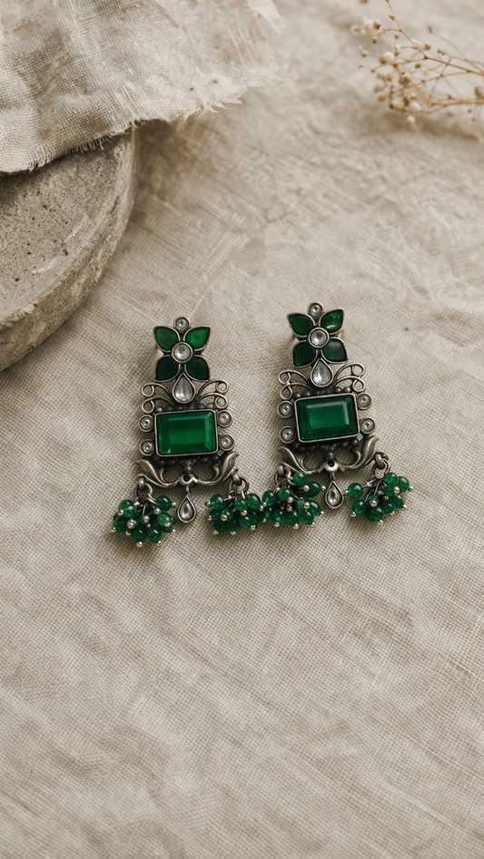 SILVER OXIDISED GREEN STONE EARINGS